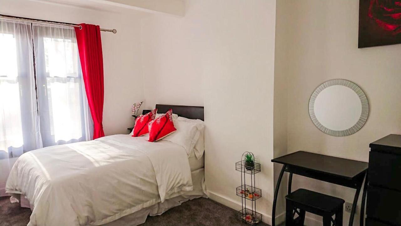 Carnock Road Apartment - Silverburn Shopping Centre Glasgow Luaran gambar